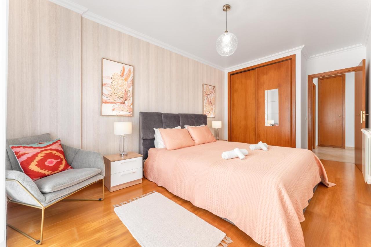 Apartment Ocean Getaway - Private Parking And Sea View