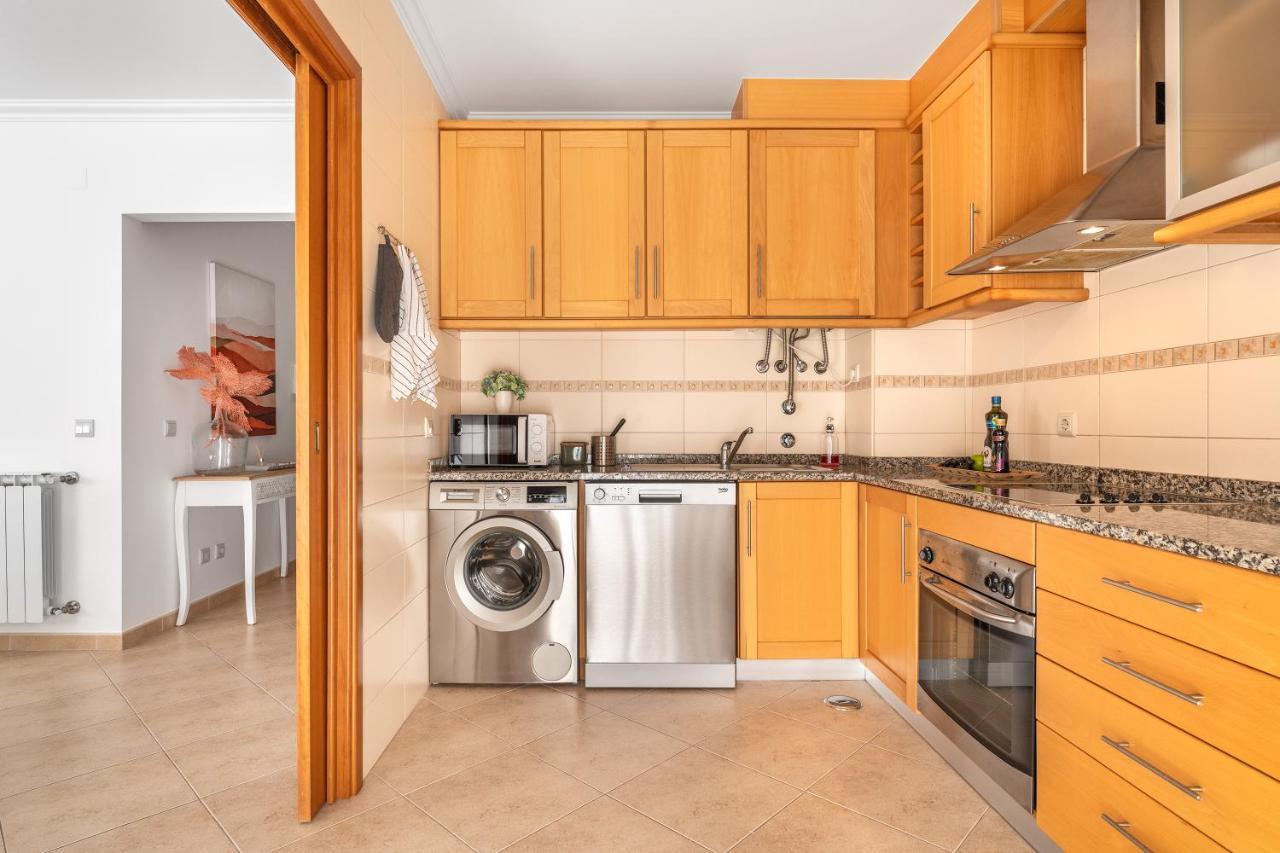 Ocean Getaway - Private Parking And Sea View Apartment *