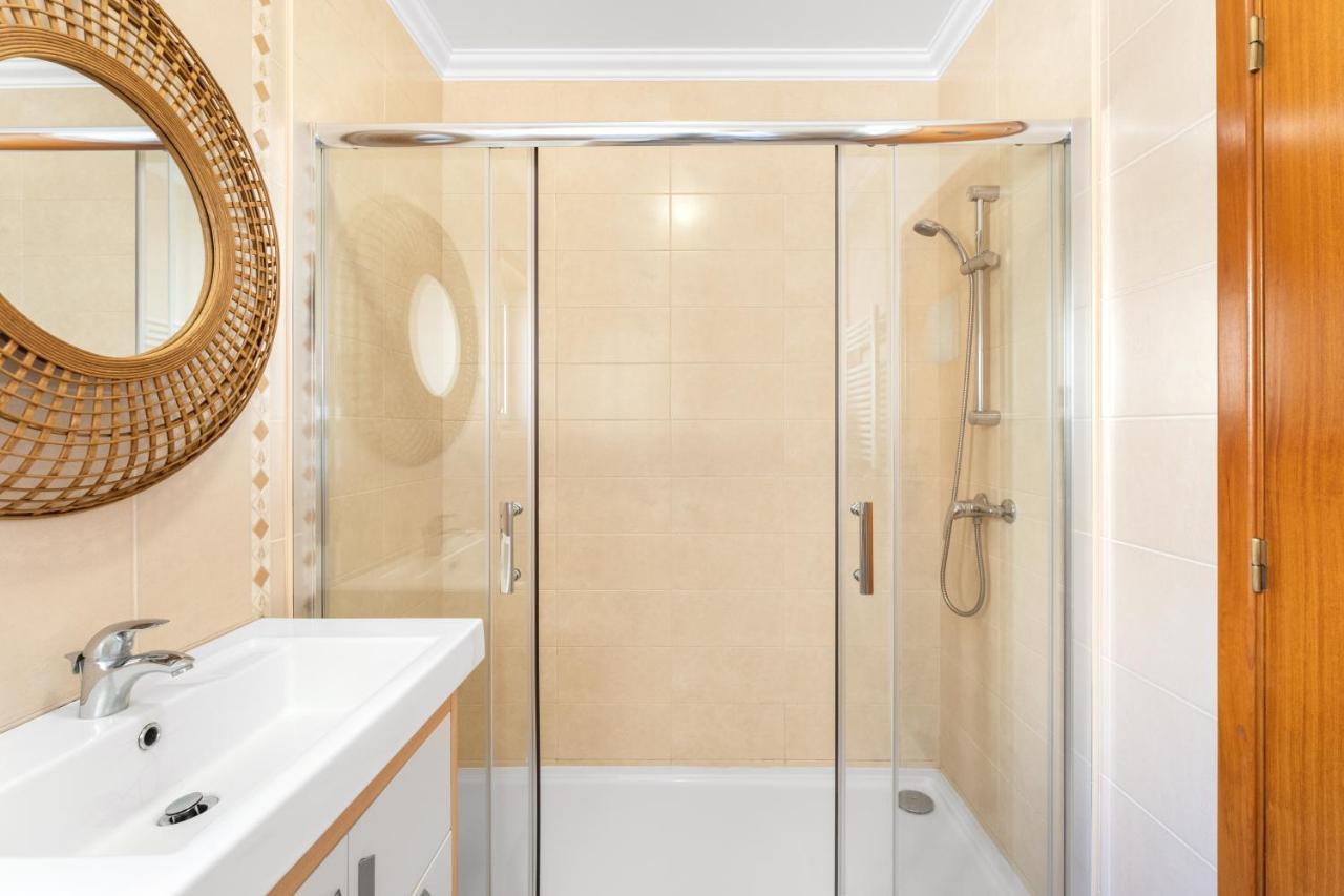 Ocean Getaway - Private Parking And Sea View Apartment *