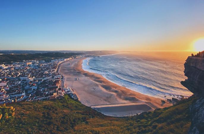 Ocean Getaway - Private Parking And Sea View Apartment Nazare